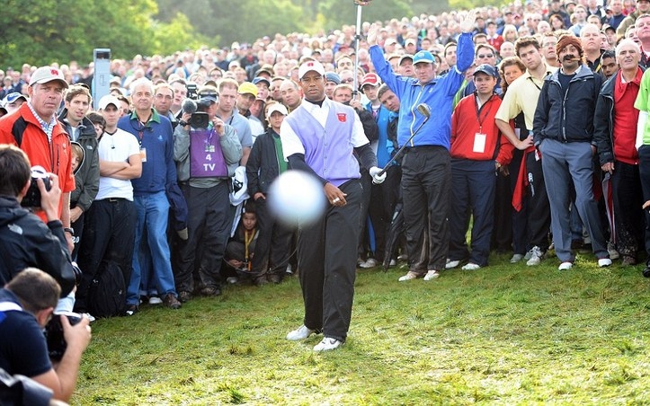 Cigar Guy In Tiger Woods Ryder Cup Photo an Internet Sensation