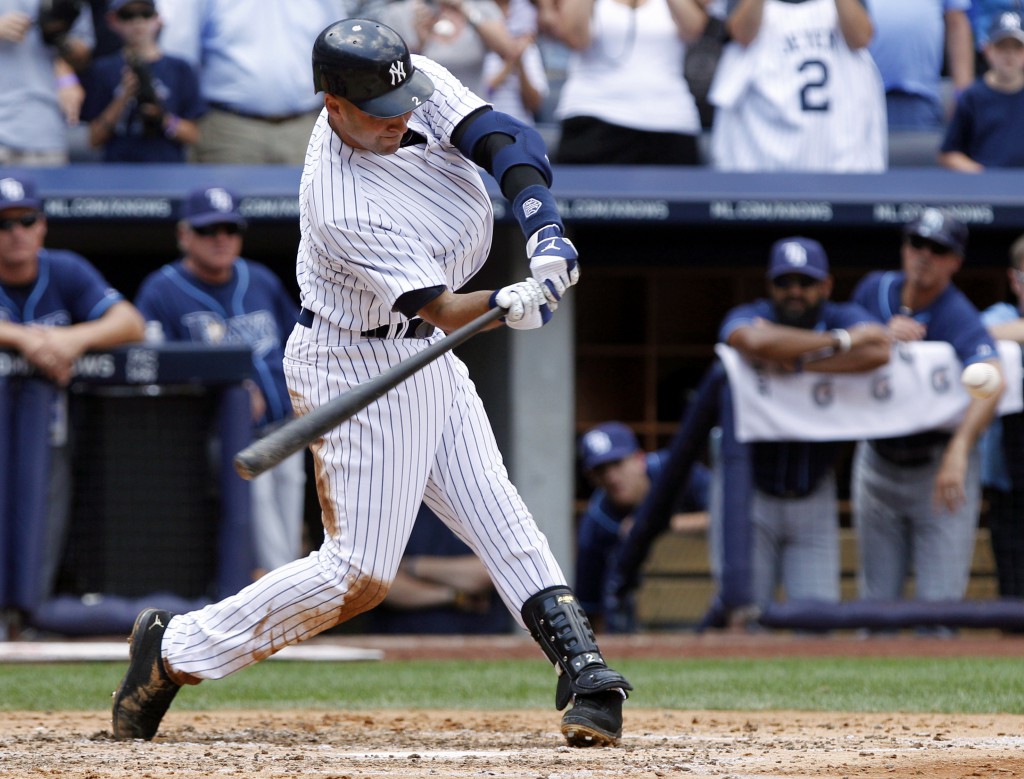 Derek Jeter gets 3,000 Hit with a Home Run | Long Island Press