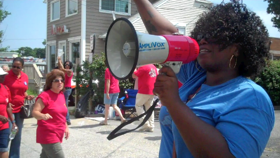 Verizon Workers to Return to Work without a New Deal