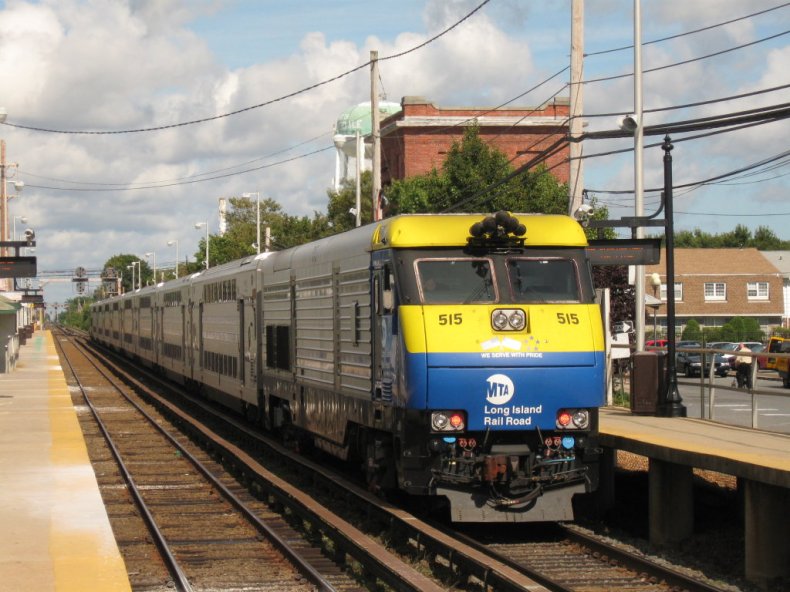 New LIRR Rider Tool to Track Trains in Real Time