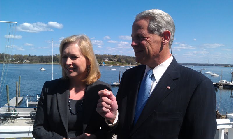 Senator Kirsten Gillibrand and Rep. Steve Israel push for Long Island Sound funding. (Photo credit: Rashed Mian/Long Island Press)